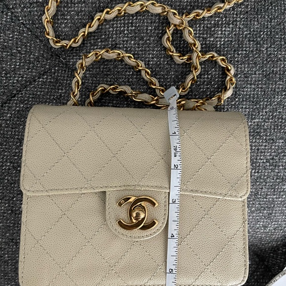 Chanel Vintage Caviar Beige Mini Square with 24K GHW - Picture 11 of 17